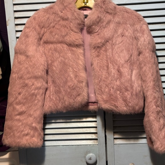 Pink Rabbit Fur Jacket🔥 - Picture 2 of 6
